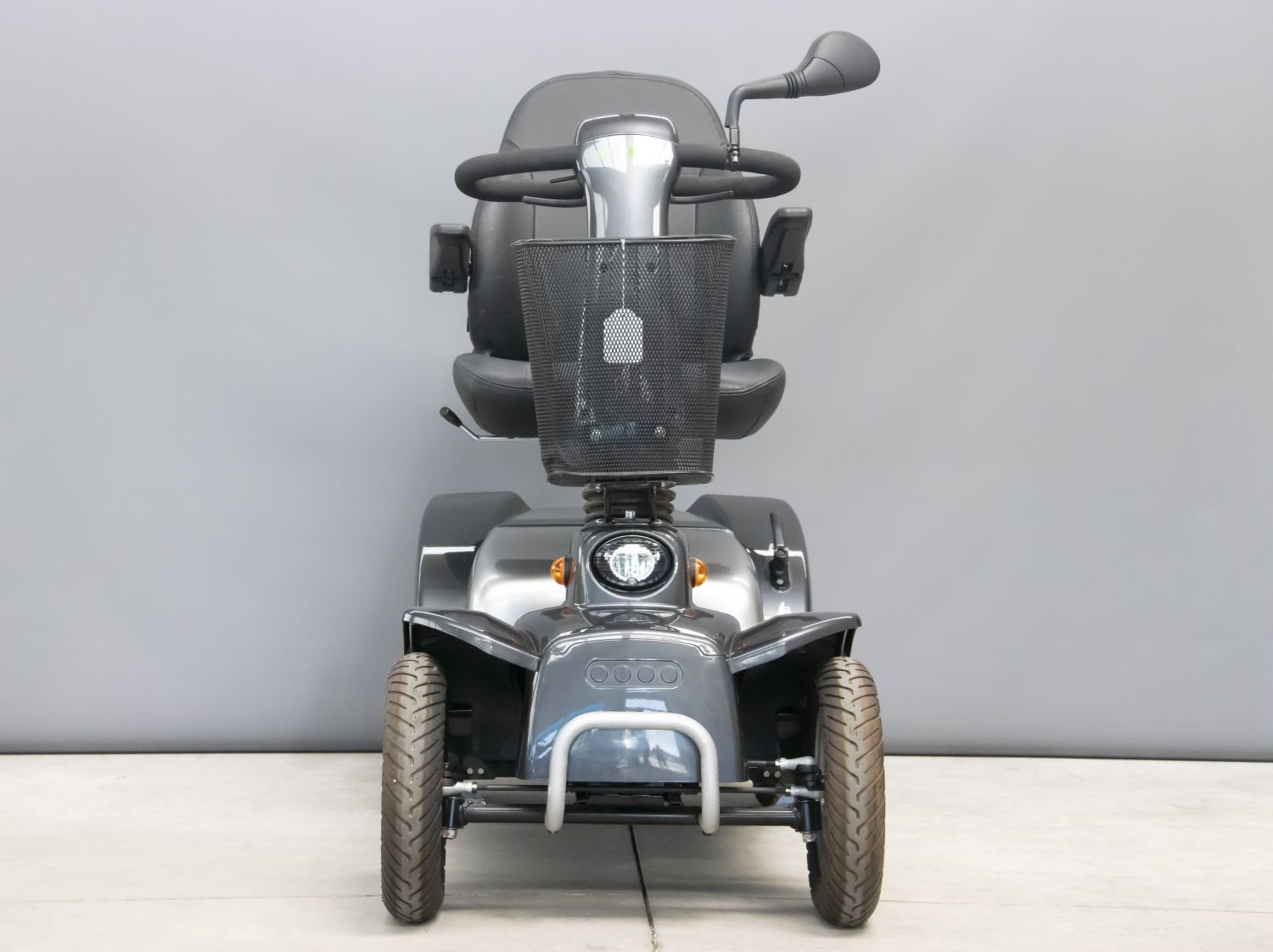 Scootmobiel buiten Mezzo 4