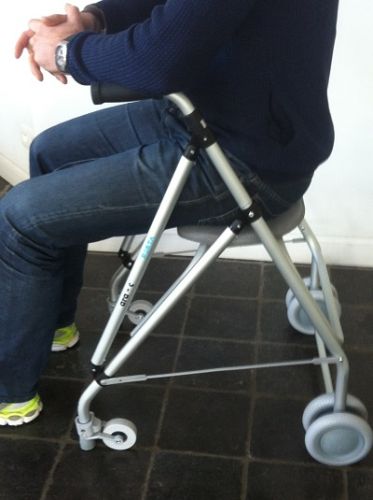 Rollators / Hulpmiddelen LOOPREK ARA C 2 WIELEN - 2 VASTE WIELEN EN ZITJE