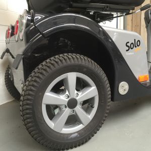 Scootmobiel buiten SOLO 3