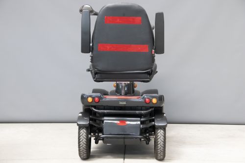Scootmobiel buiten Mezzo 4