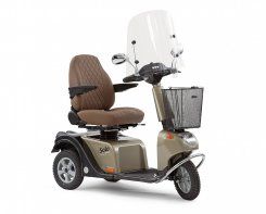 Scootmobiel buiten SOLO 3 of 4 ELEGANCE MET WINDSCHERM