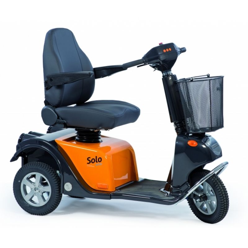 Scootmobiel buiten SOLO 3