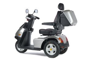 Scootmobiel buiten BREEZE S3 HEAVY DUTY