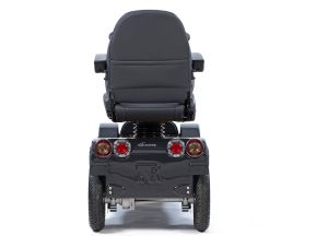 Scootmobiel buiten SOLO 3