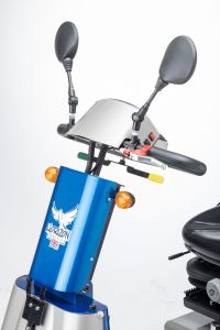 Scootmobiel buiten MacX POWER