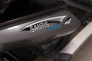 Scootmobiel buiten SANTIS