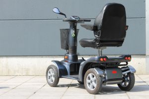Scootmobiel buiten MEZZO 4