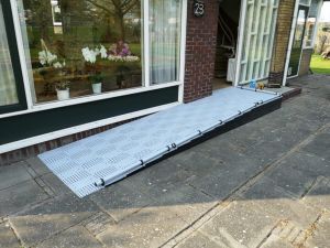 Hulpmiddelen / Thuiszorg DREMPELHULP KIT 1-2-3-4-5 - MAATWERK MOGELIJK